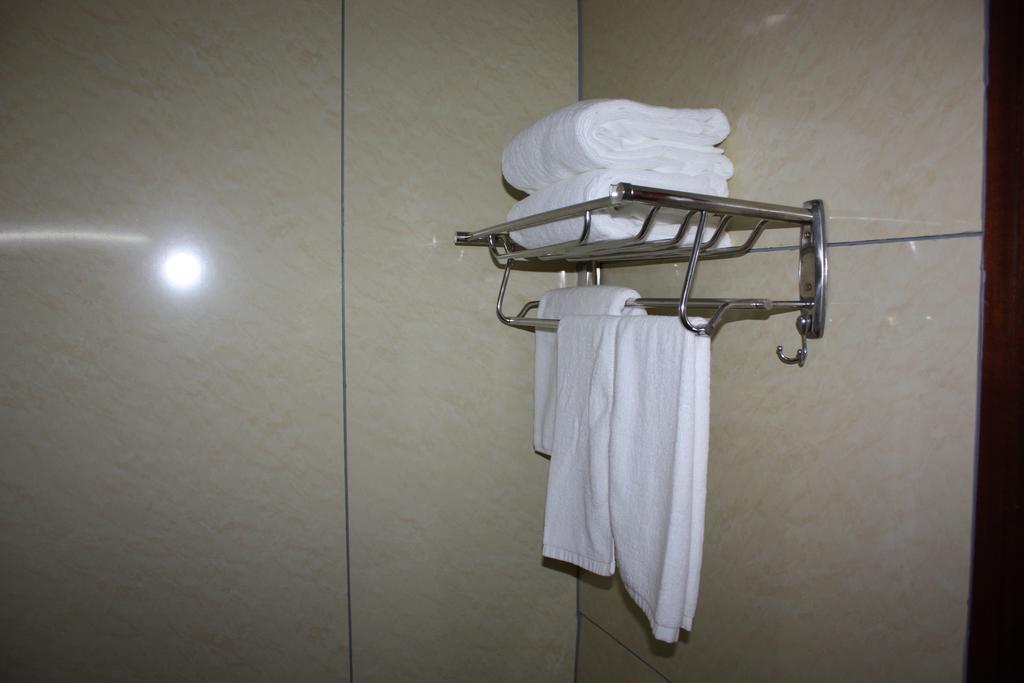 Qingdao Hongyun Jiahe Business Hotel Extérieur photo